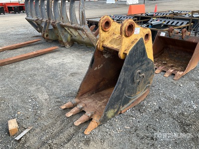 John Deere 24 in دلو حفارة - Fits 200C LC