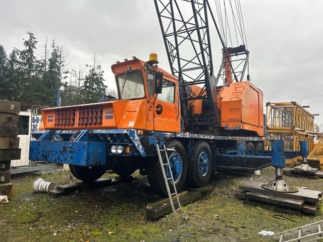 1972 American 7530 125 ton Lattice-Boom Truck Crane 1972 American 7530 125 ton Lattice-Boom Truck Crane