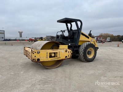 Bomag BW211D-3 جهاز ضاغط الأسطوانة الناعمة