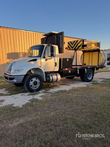 2018 International 4300 Camión atenuador