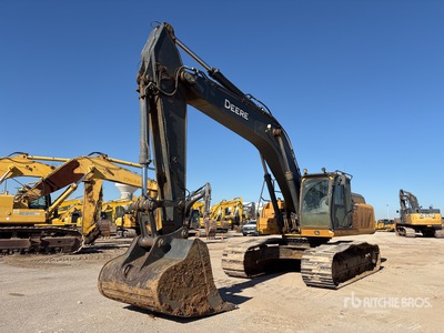 2021 John Deere 380G Tracked Excavator