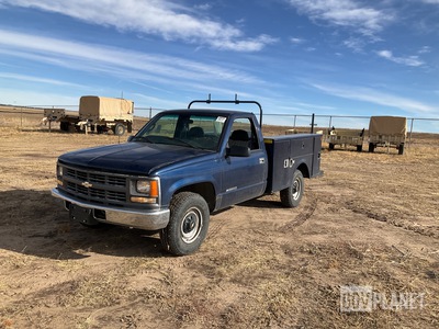 2000 Chevrolet K2500 Utility Truck