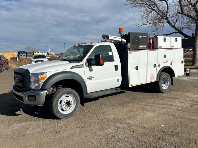2015 Ford F-550 4x2 Service Truck