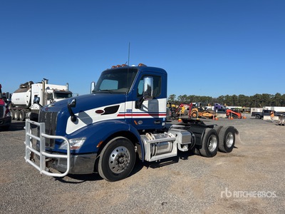 2017 Peterbilt 579 6x4 T/A Day Cab Truck Tractor