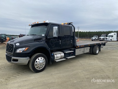 2024 International MV607 Camion à ridelles