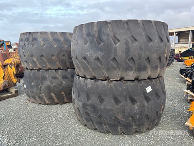 Quantity of (4) Michelin 35/65R33 Banden