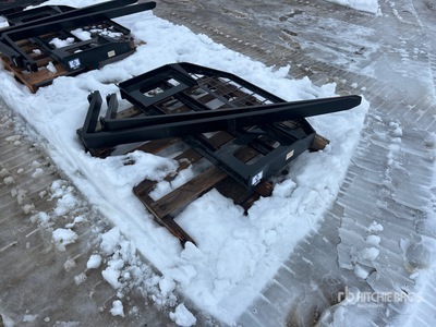 GIYI 59 in Skid Steer Forks (Unused)