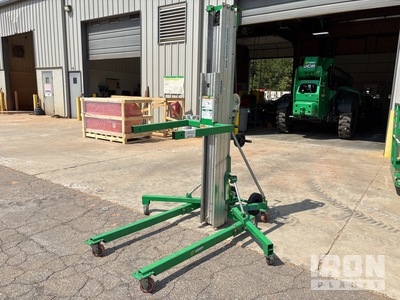 2018 Genie SLC-18 Material Hoist