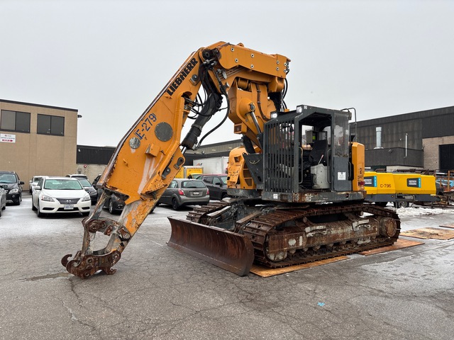 2017 Liebherr R924 CT Tunnel Tracked Excavator