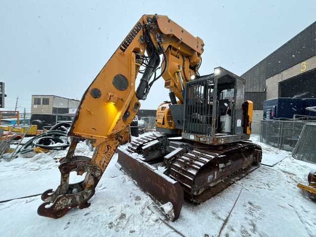 2017 Liebherr R924 CT Tunnel Tracked Excavator