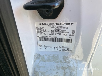 2016 Ford F-550 4x2 Service Truck