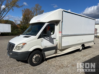 2012 Mercedes-Benz Sprinter 4x2 Step Van