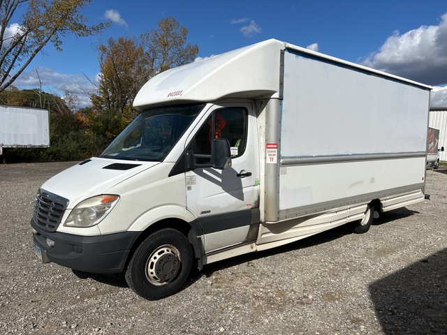 2012 Mercedes-Benz Sprinter 4x2 Step Van