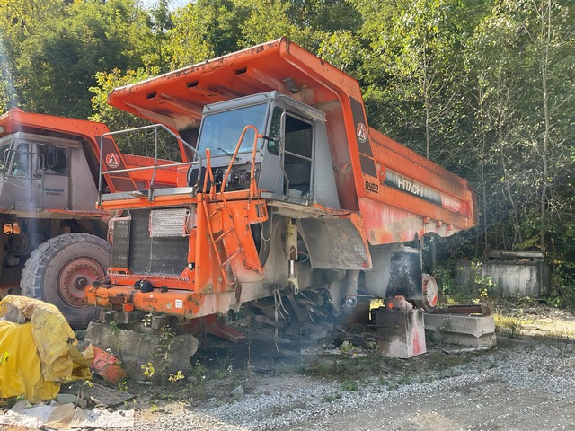 2005 Hitachi EH1100 Haul Truck (Inoperable)