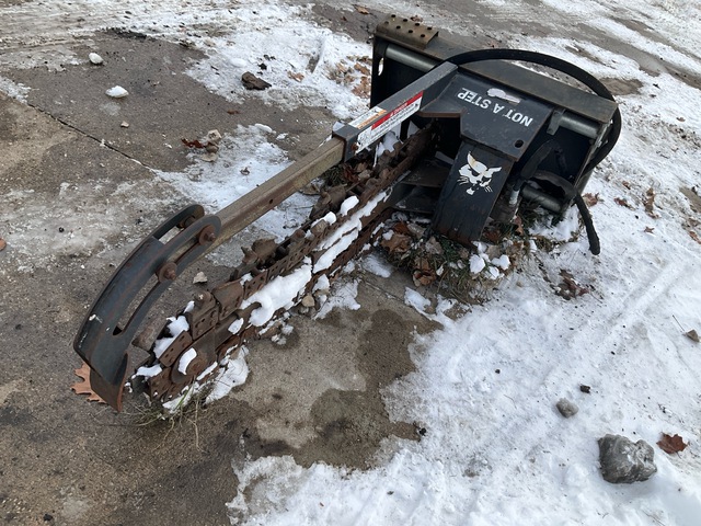 Bobcat LT113 Mini Skid Steer Trencher Bobcat LT113 Mini Skid Steer Trencher