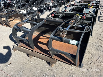 66 in Benne avec Grappin pour chargeuse à différentiel