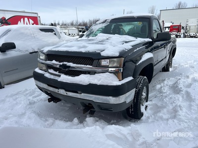 2003 Chevrolet Silverado 2500 4x4 Pickup (Inoperable)