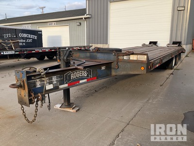 2004 Rogers TAG20-28/102/2XSP 28 ft T/A Equipment Trailer
