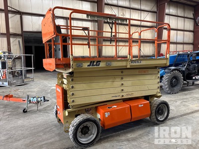 JLG 4069LE Electric Scissor Lift