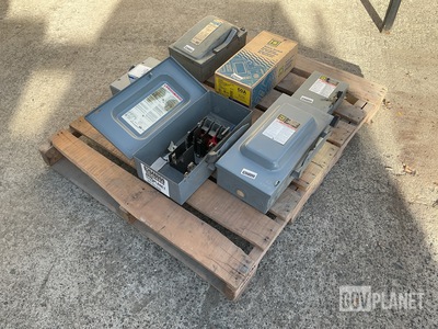 (6) Electrical Boxes