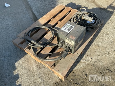 Lincoln Electric LN -7 Wire Feeder