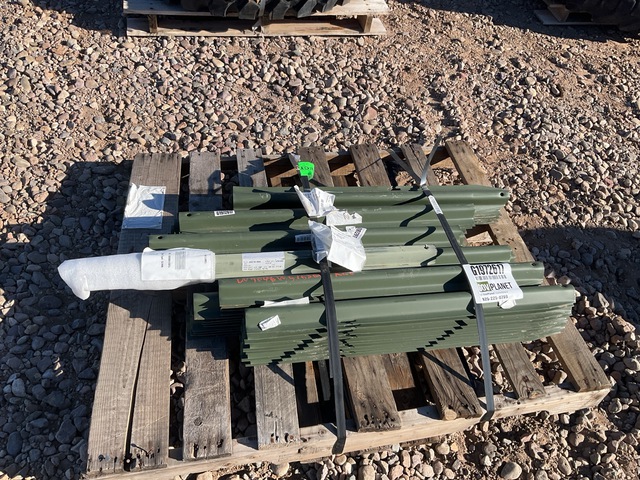 (63) 32" Metal Fence Posts