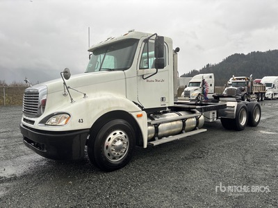 2004 Freightliner Columbia 120 6x4 T/A Day Cab Truck Tractor