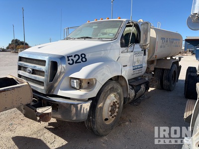 2015 Ford F-750 4x2 Water Truck