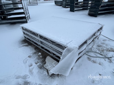 Quantity of (3) 2025 BYT BDF6 6 ft x 8 ft 5 in Aluminum Boat Dock Section Kit 船舶・海運業機器 - その他 (Unused)