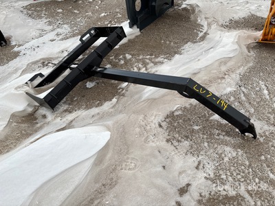 2026 GIYI GY-TB72 SKID STEER TREE HOOK (Unused)