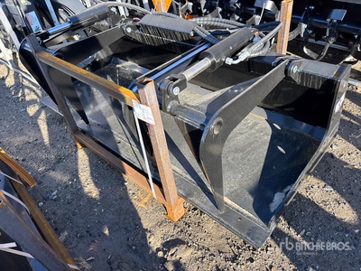 2026 GIYI GY-PG72 72 in Multi-Purpose Garfio para minicargadora (Unused)