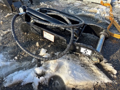 2026 GIYI GY-XJ3T 30 in Excavator Thumb (Unused)