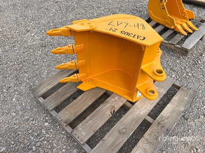 2026 GIYI GY-BK 24 in Digging CAT Excavator Bucket (Unused)