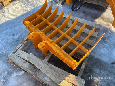 2026 GIYI 44 in Râteau de pelleteuse - Fits Cat 305 (Unused)