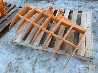 2026 GIYI 46 in Excavator Rake - Fits Cat 303 (Unused)