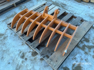 2026 GIYI 38 in Excavator Rake - Fits Cat 303 (Unused)
