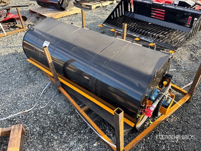 2025 GIYI GY-BS72 72 in Spazzatrice per mini pala (Unused)