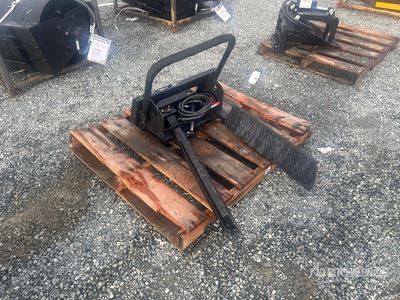 2025 GIYI GY-MHF39 Mini Skid Steer Horizontal Clamp Fork (Unused)