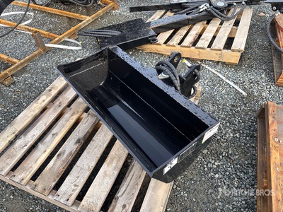 2025 GIYI GY-D3T 32 in Hydraulic Tilting Cazo para excavadora - Fits Cat 3-5 ton (Unused)