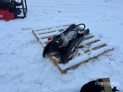 2025 GIYI GY-XJ7T 46 in Hydraulic Baggerdaumen (Unused)