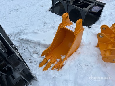 2026 GIYI GY-BK 12 in Excavator Bucket - Fits Cat 305 (Unused)