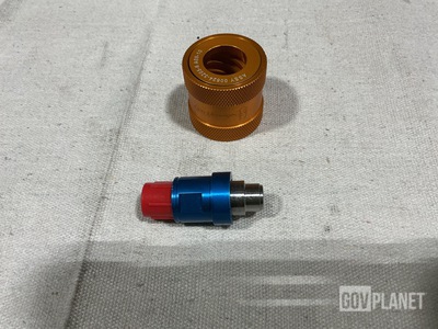 (2) Eaton 3205-6 Quick Disconnect Coupling Halves