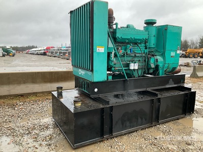 1978 Onan 250DFM 250 kW Skid-Mounted Generator Set