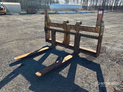 Cat 66 in Fourches pour chargeuses sur pneus