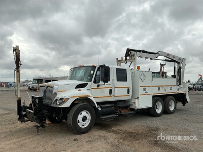 2010 IMT 5200 8300 lb Articulated Boom on 2010 International 7000 6x4 Crew Cab Boom Truck