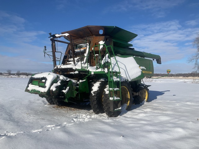 John Deere 9670 STS 4x4 Combine Harvester (Inoperable)