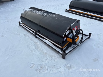 2025 GIYI GY-BS72 72 in Skid Steer Sweeper (Unused)