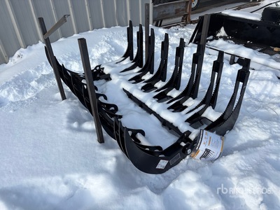 2025 GIYI GY-CLG72 72 in Log Pinza per mini pala (Unused)