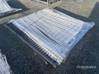 2025 Suihe SG 14 ft x 6 ft Wrought Iron Bi-Parting Cancello (Unused)