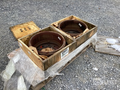 (2) Meritor 3219-W-4833 Brake Drums